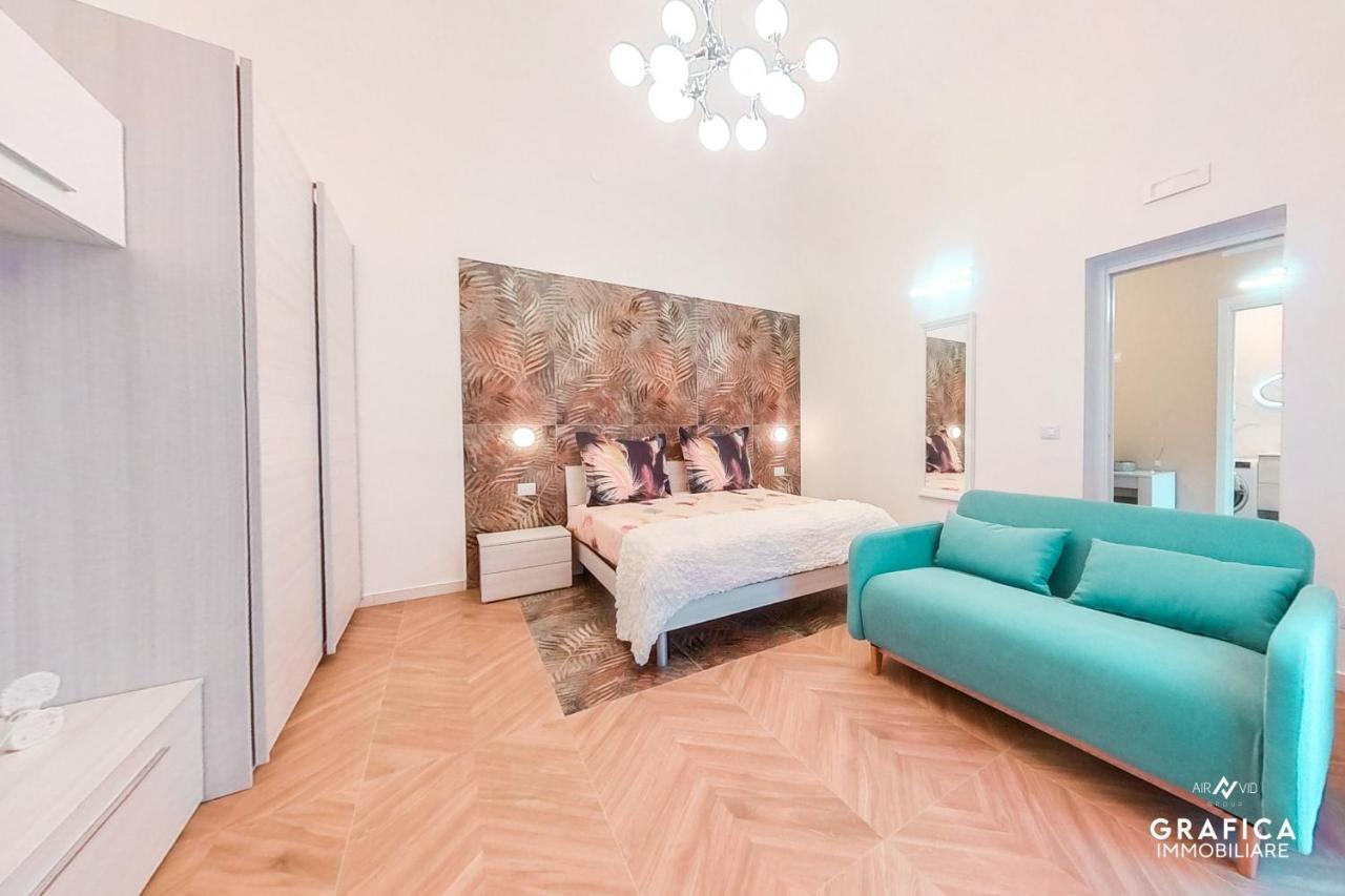Ameli Home Luxury Apartment Tarente Extérieur photo