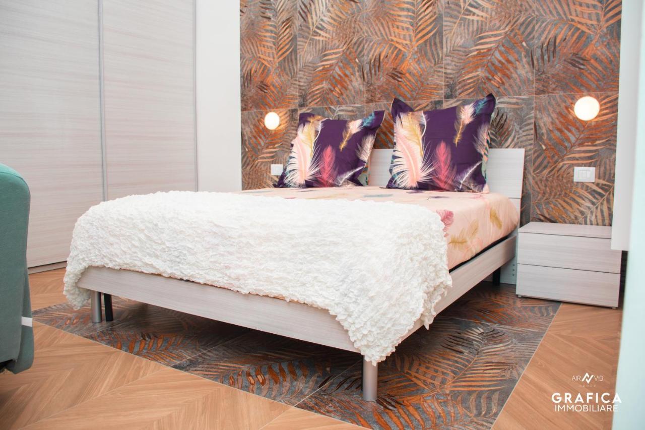 Ameli Home Luxury Apartment Tarente Extérieur photo