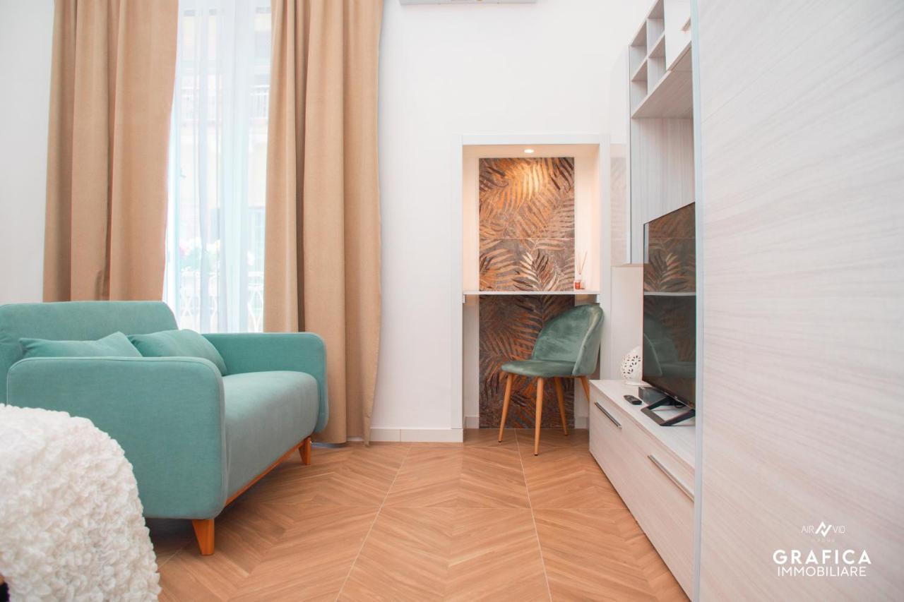 Ameli Home Luxury Apartment Tarente Extérieur photo