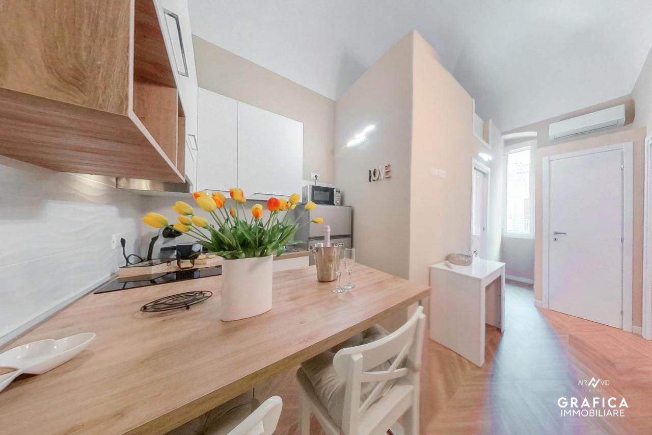 Ameli Home Luxury Apartment Tarente Extérieur photo