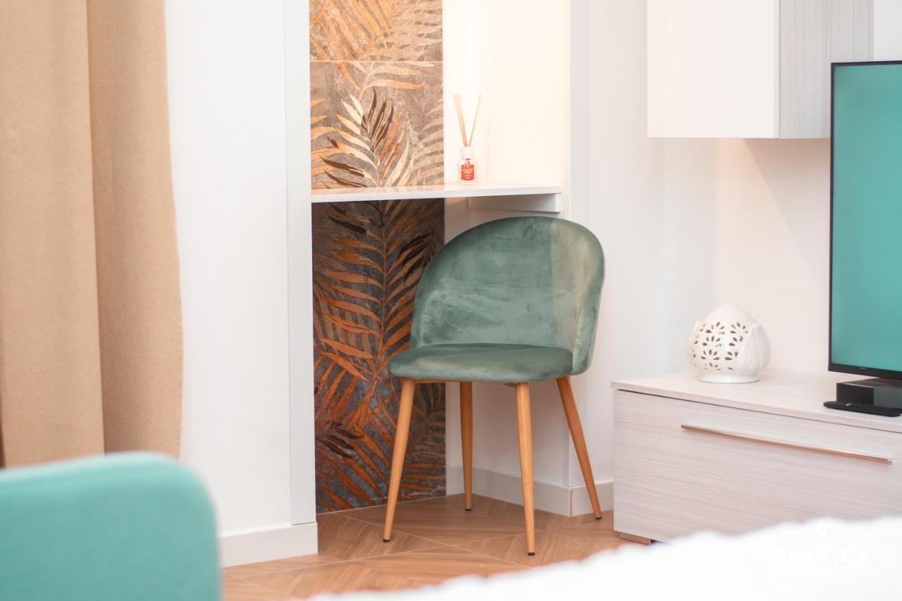 Ameli Home Luxury Apartment Tarente Extérieur photo